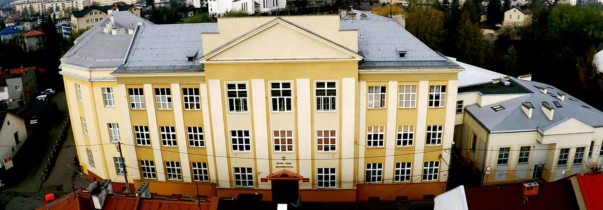 Zespół Szkół Ekonomicznych im. Janusza Korczaka w Dębicy – Witamy na